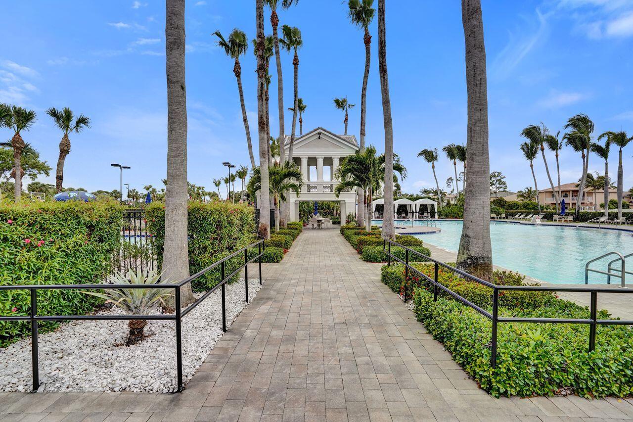 MADISON GREEN 1 - Residential