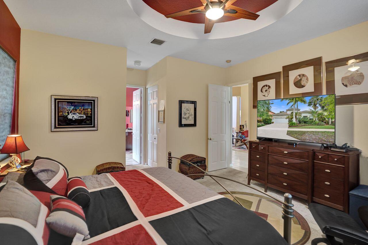 MADISON GREEN 1 - Residential