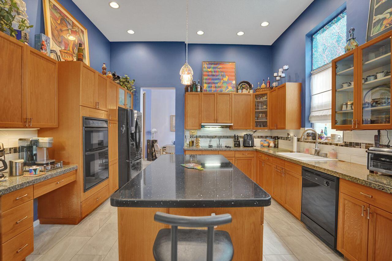 View photos, virtual tours, details... 1775 Annandale Circle