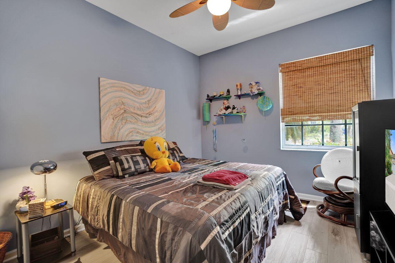 MADISON GREEN 1 - Residential