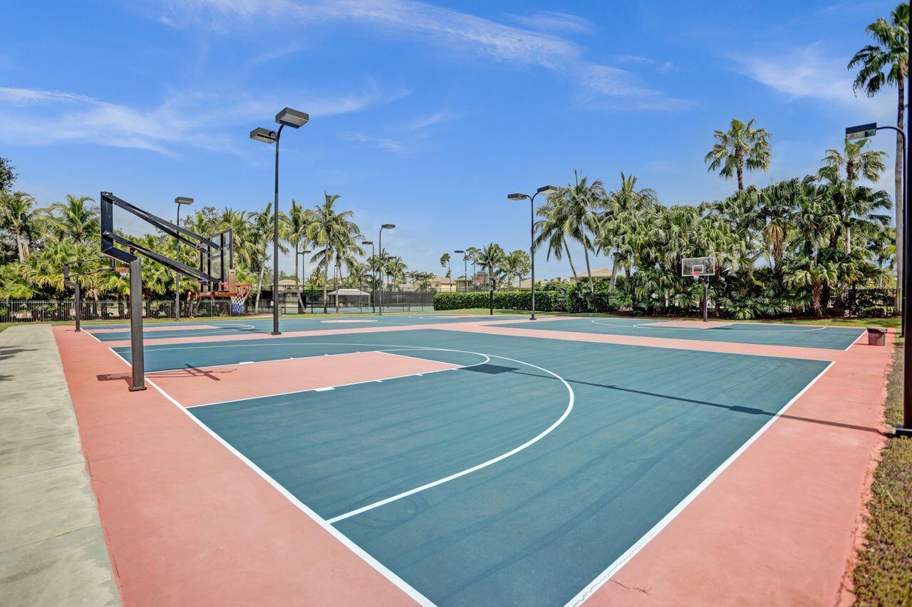 MADISON GREEN 1 - Residential