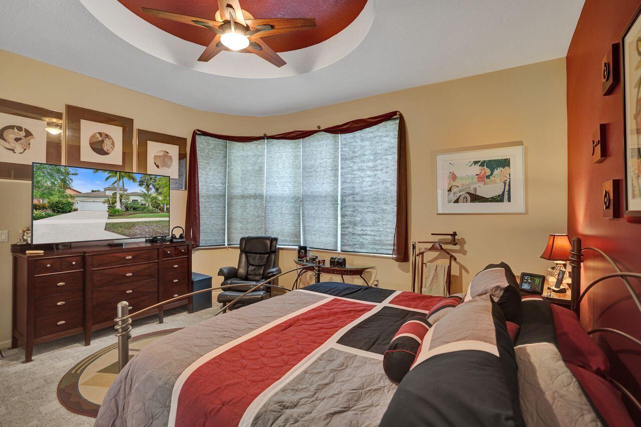 MADISON GREEN 1 - Residential