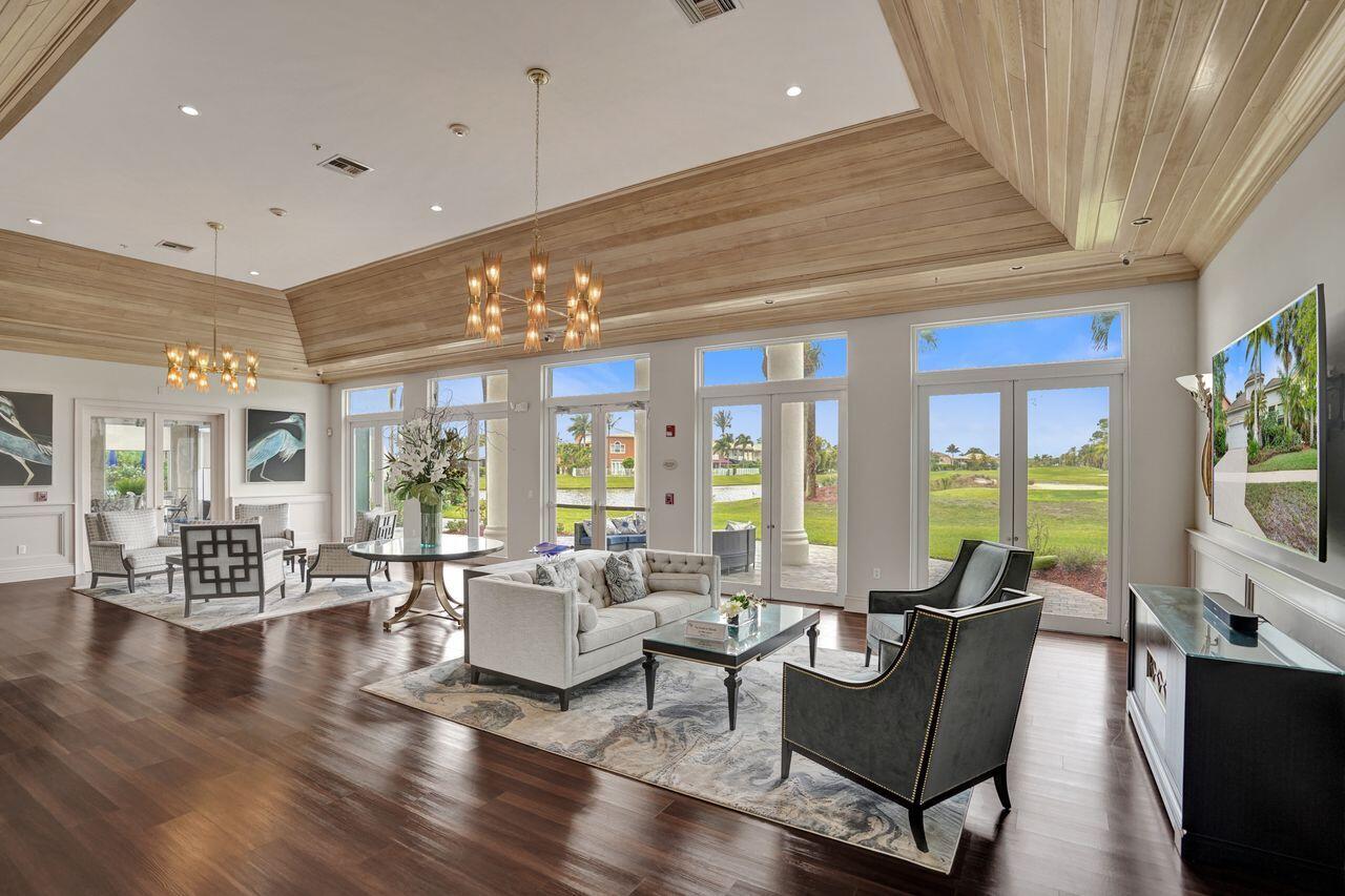 MADISON GREEN 1 - Residential