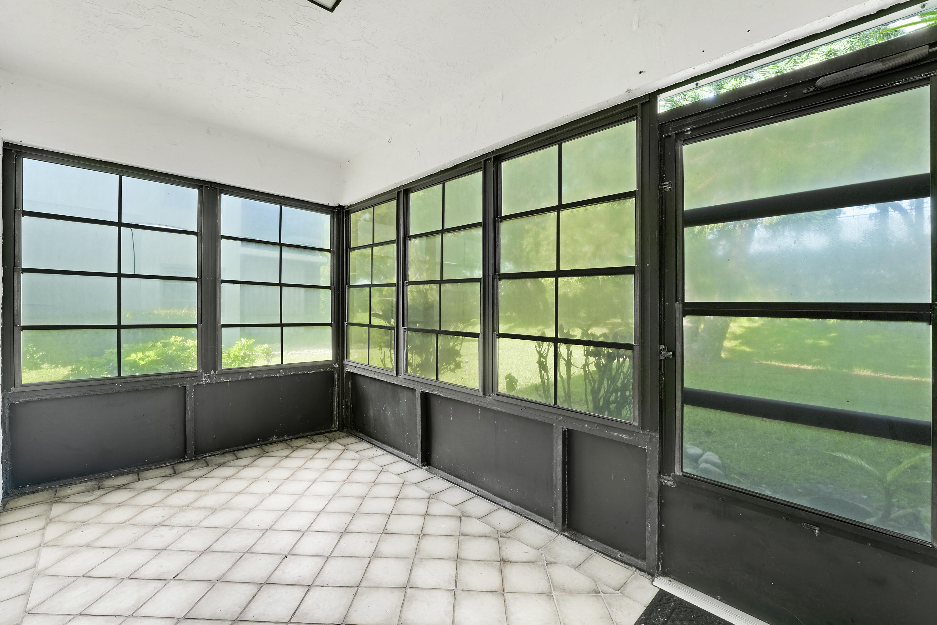 Palm Greens - Residential