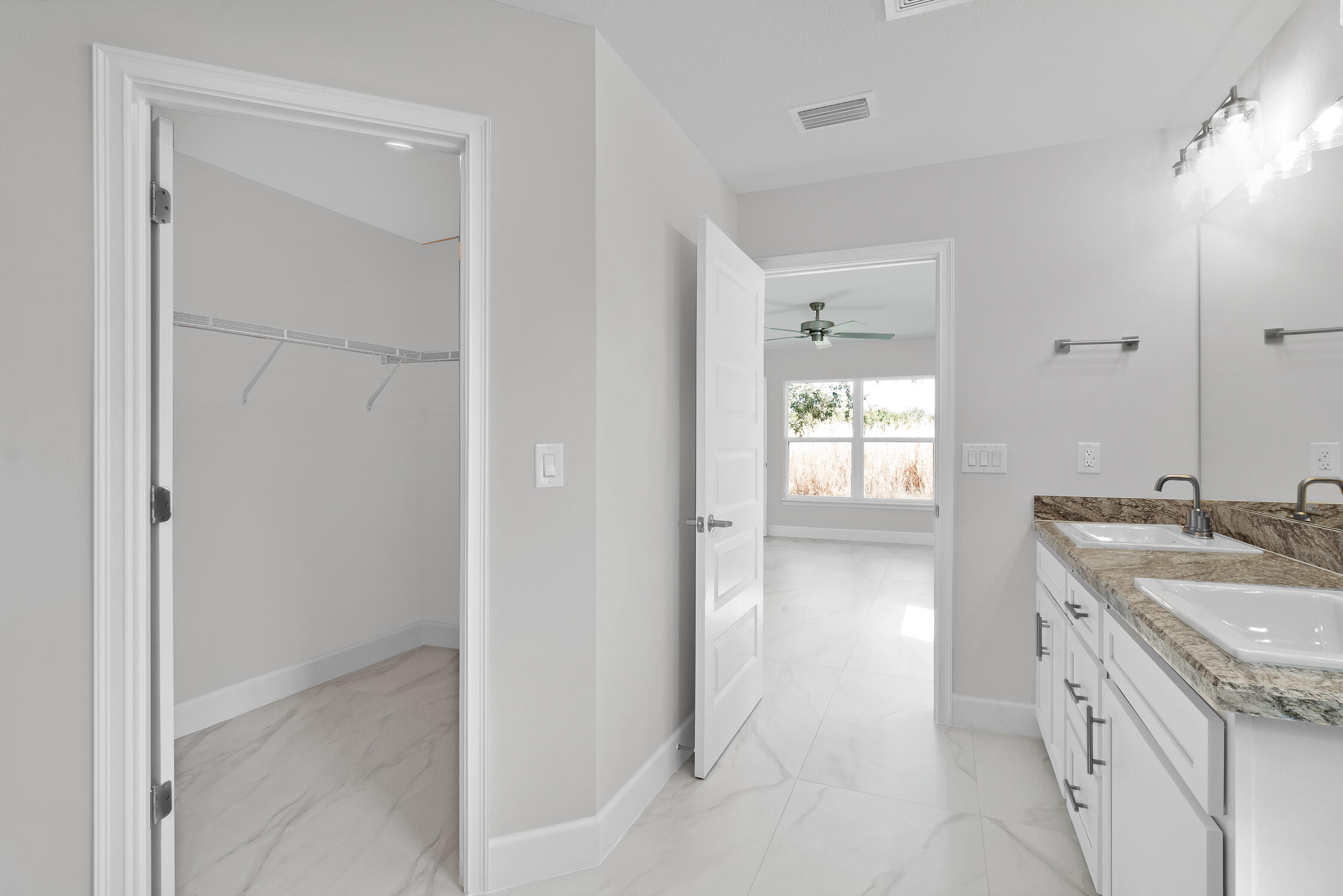 SEBASTIAN HIGHLANDS UNIT 17 - Residential