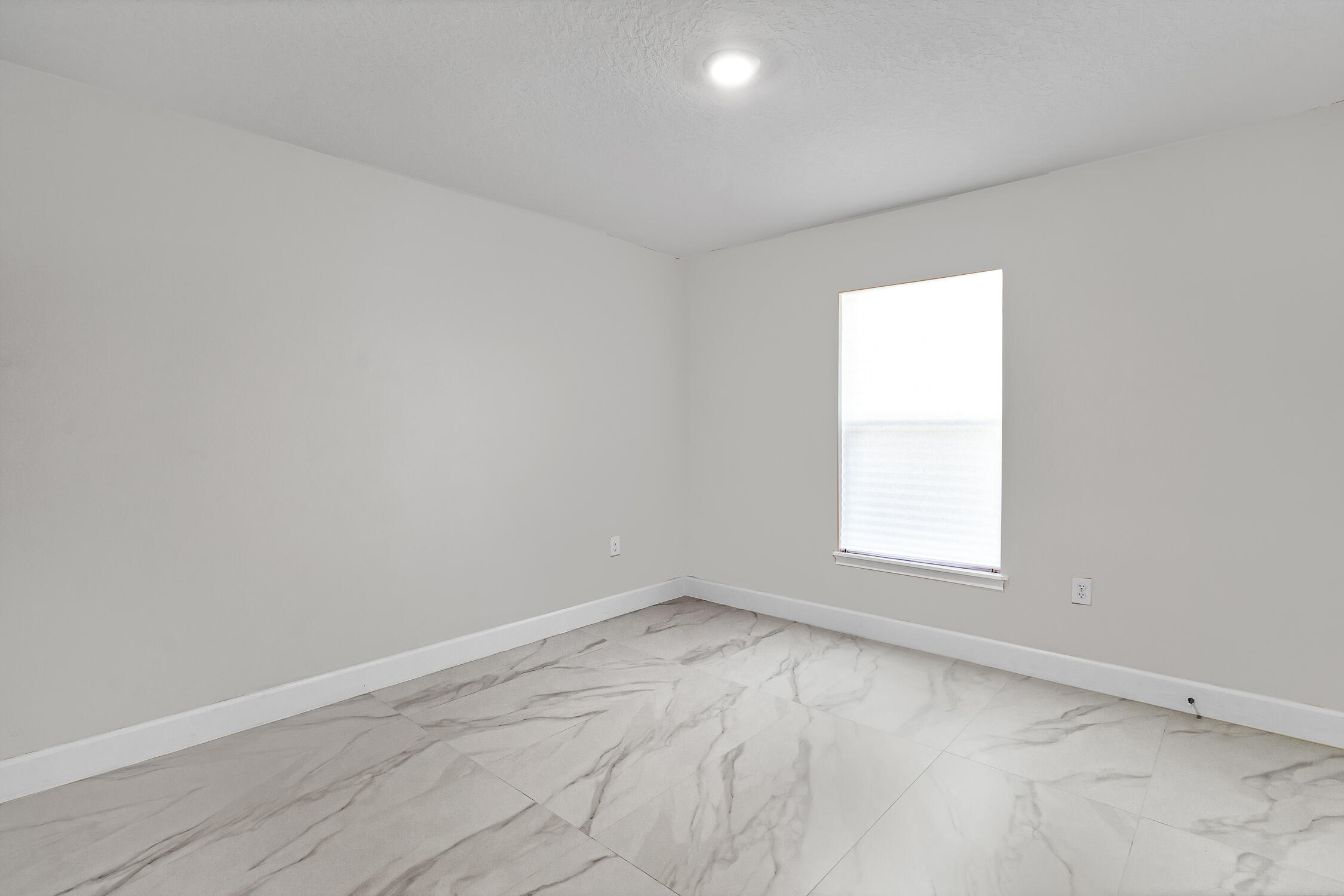 SEBASTIAN HIGHLANDS UNIT 17 - Residential