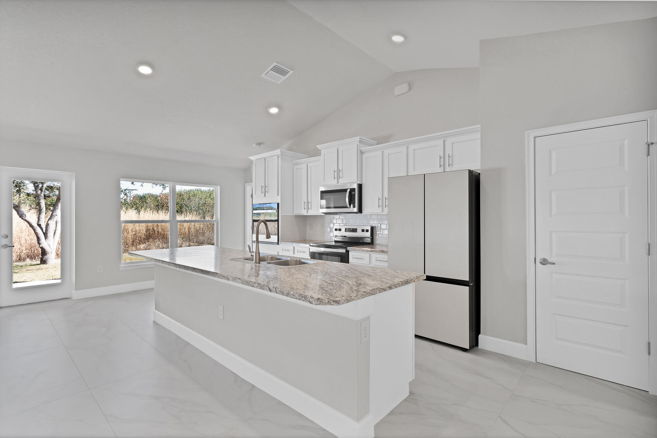 SEBASTIAN HIGHLANDS UNIT 17 - Residential