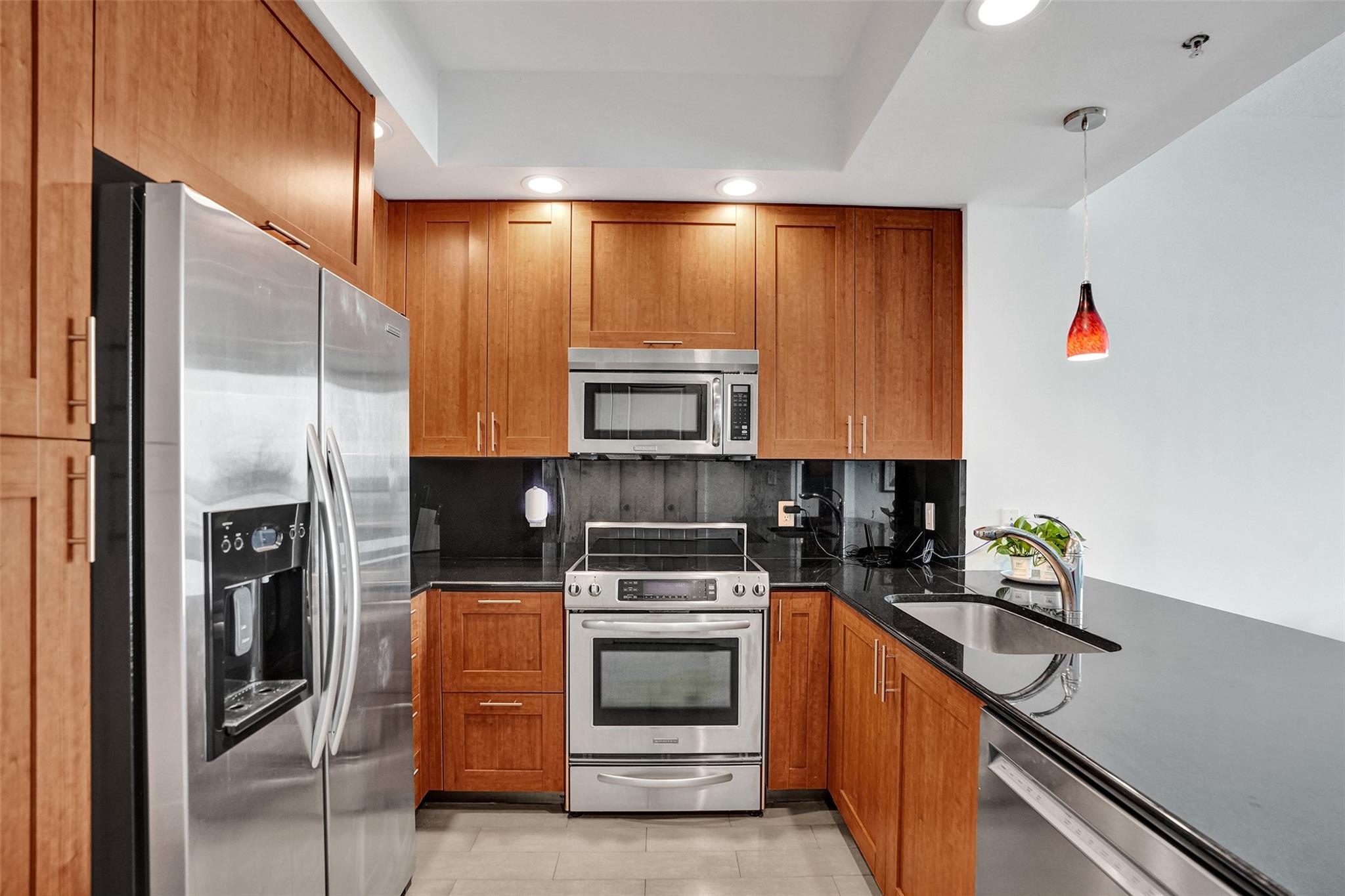315 NE 3rd Ave 1209