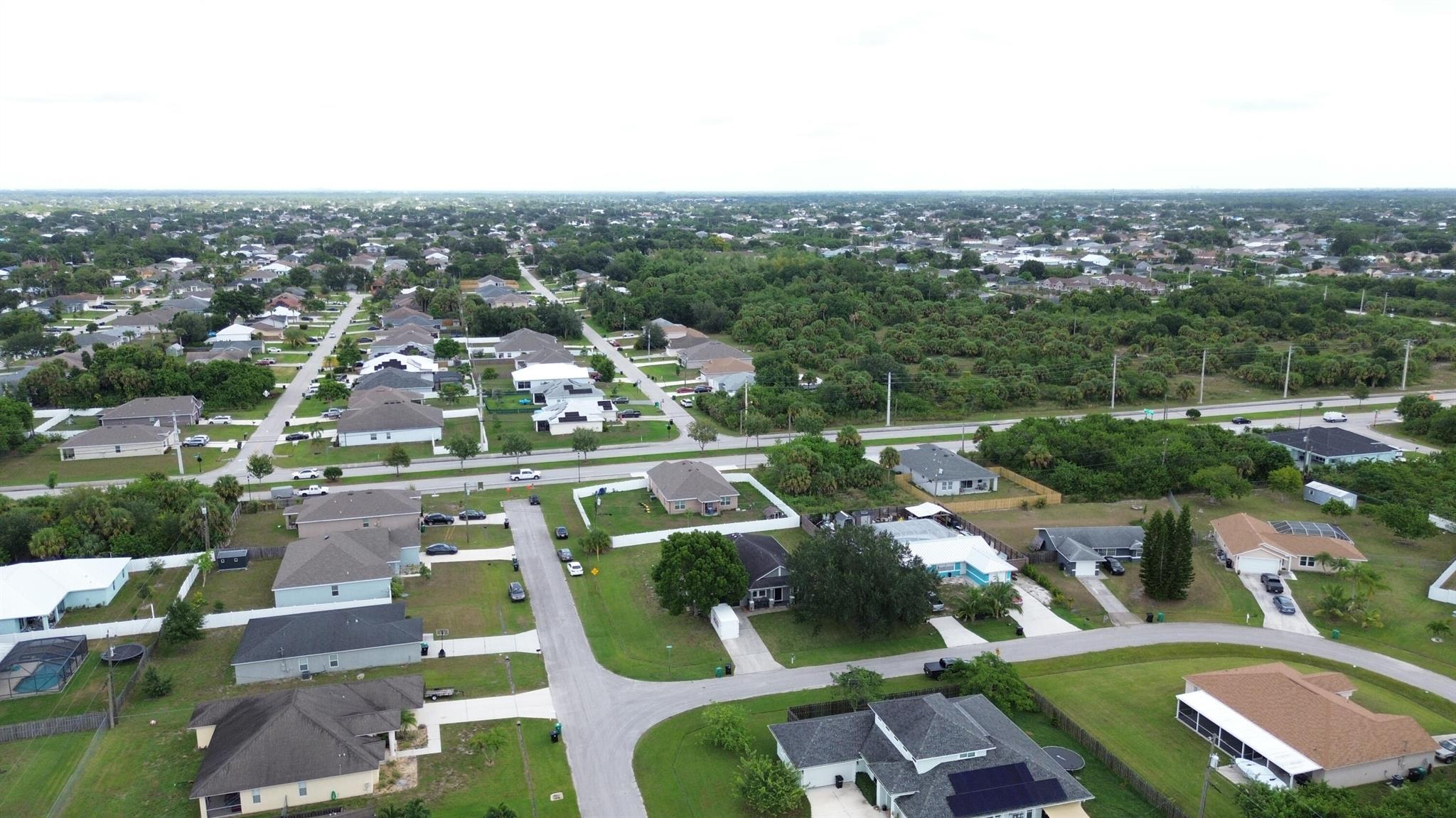 PORT ST LUCIE SECTION 33 - Residential