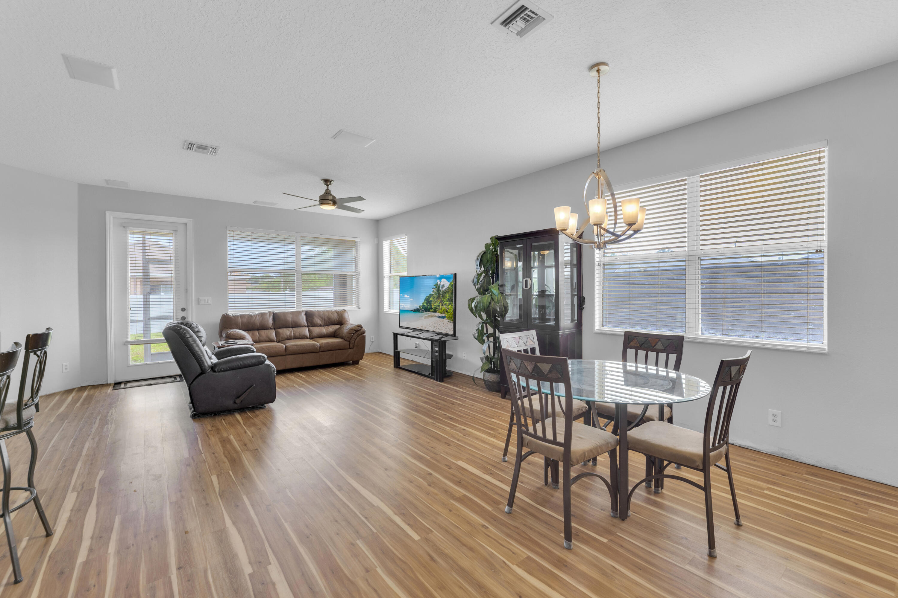 PORT ST LUCIE SECTION 33 - Residential