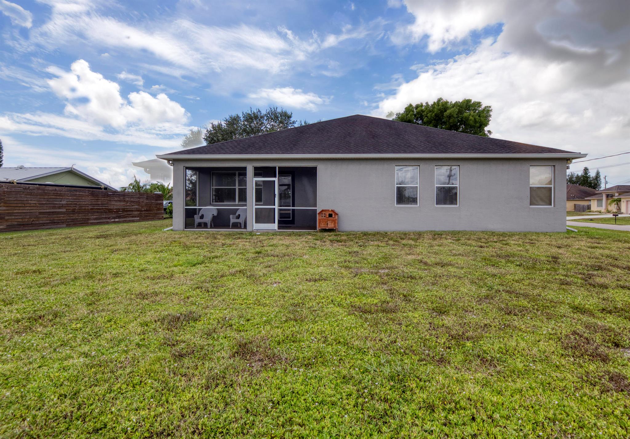 PORT ST LUCIE SECTION 33 - Residential