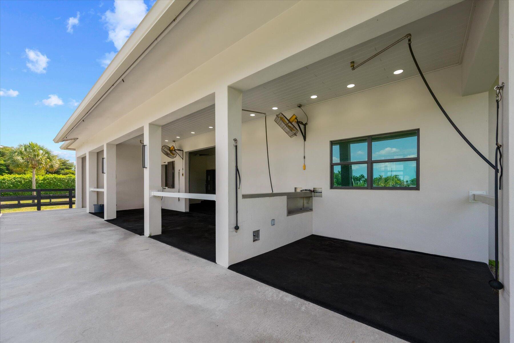 Properties 15450 Estancia Lane