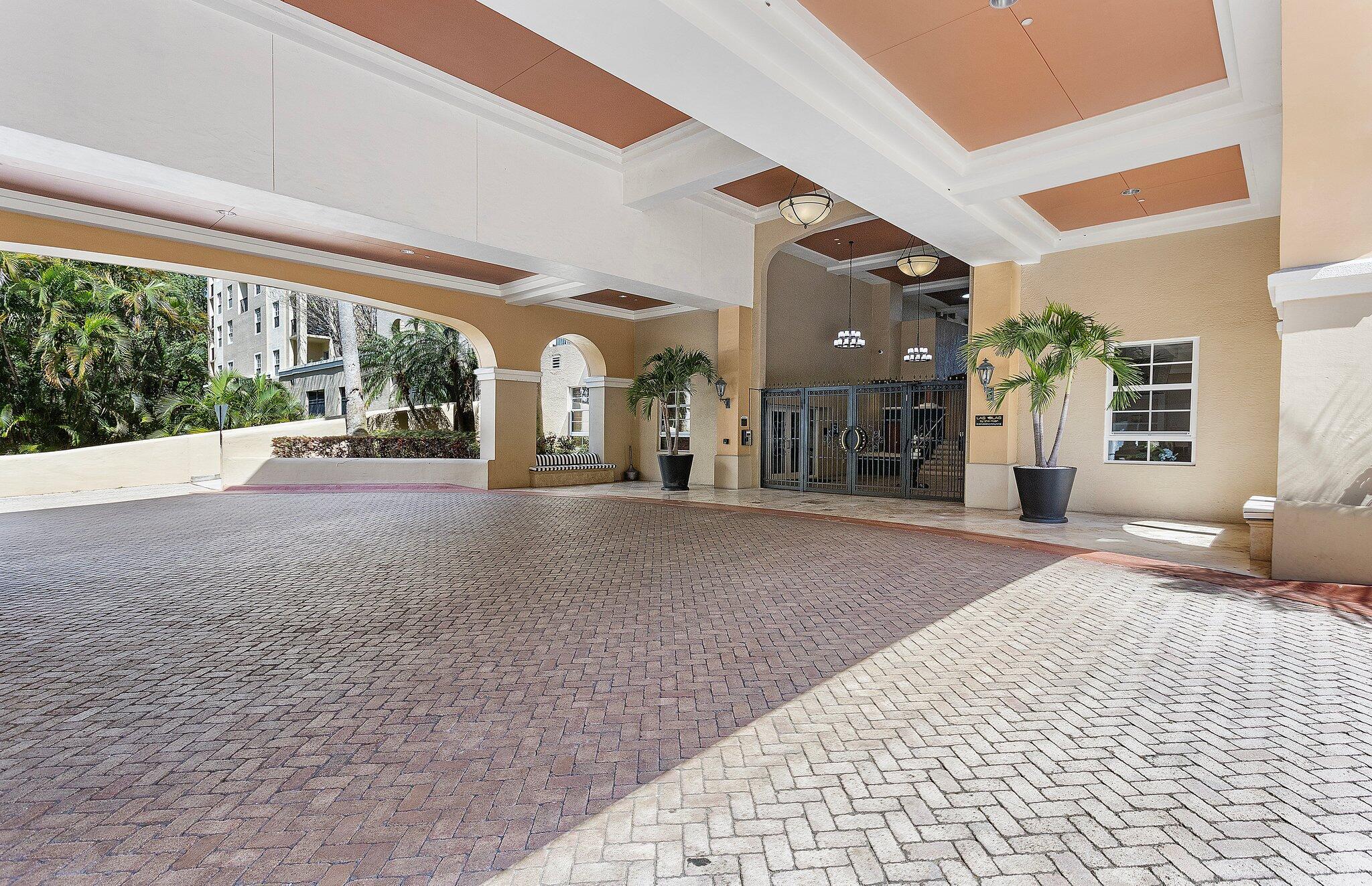 520 SE 5th Avenue 1305