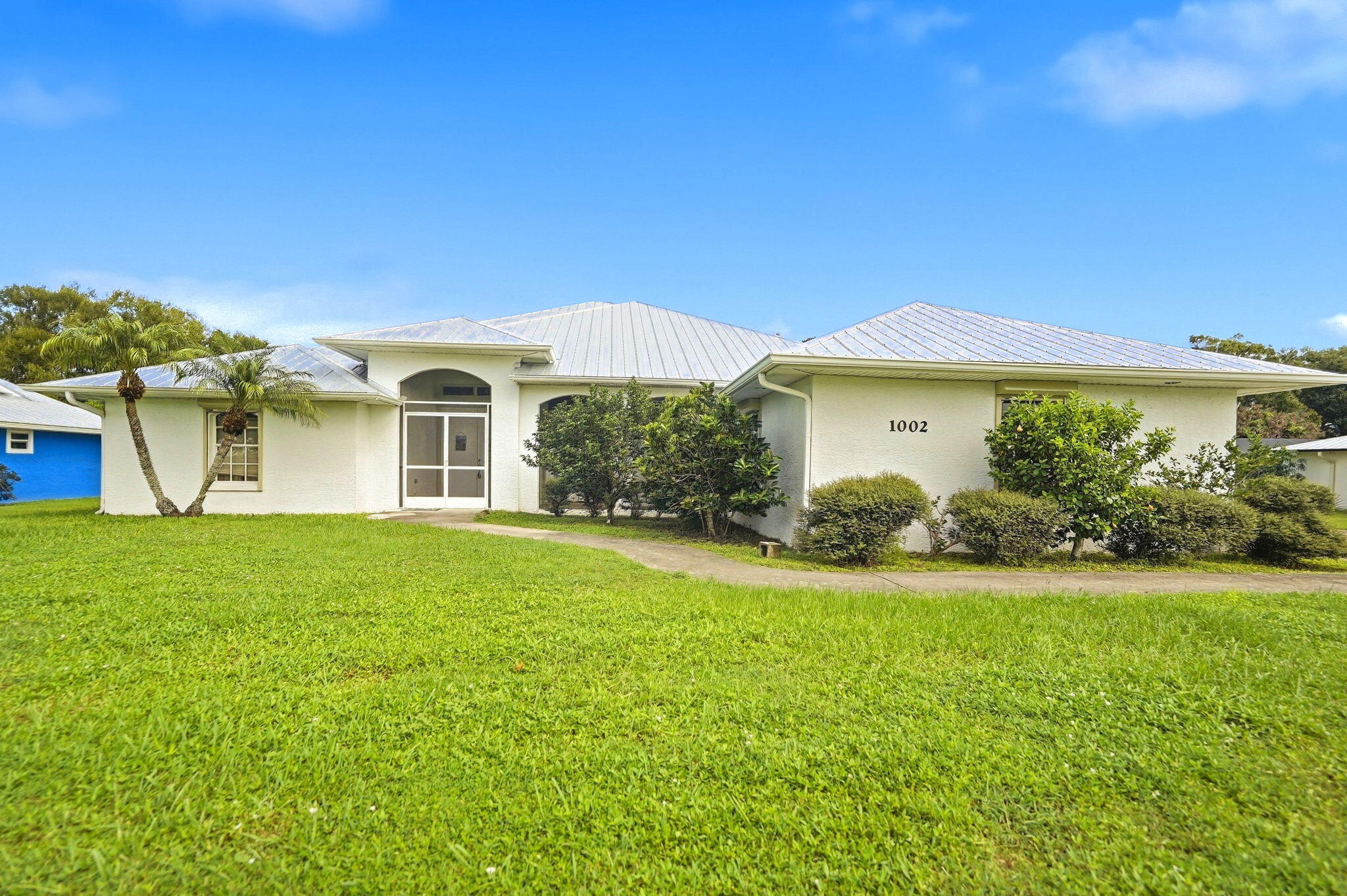 1002 Ibis Avenue