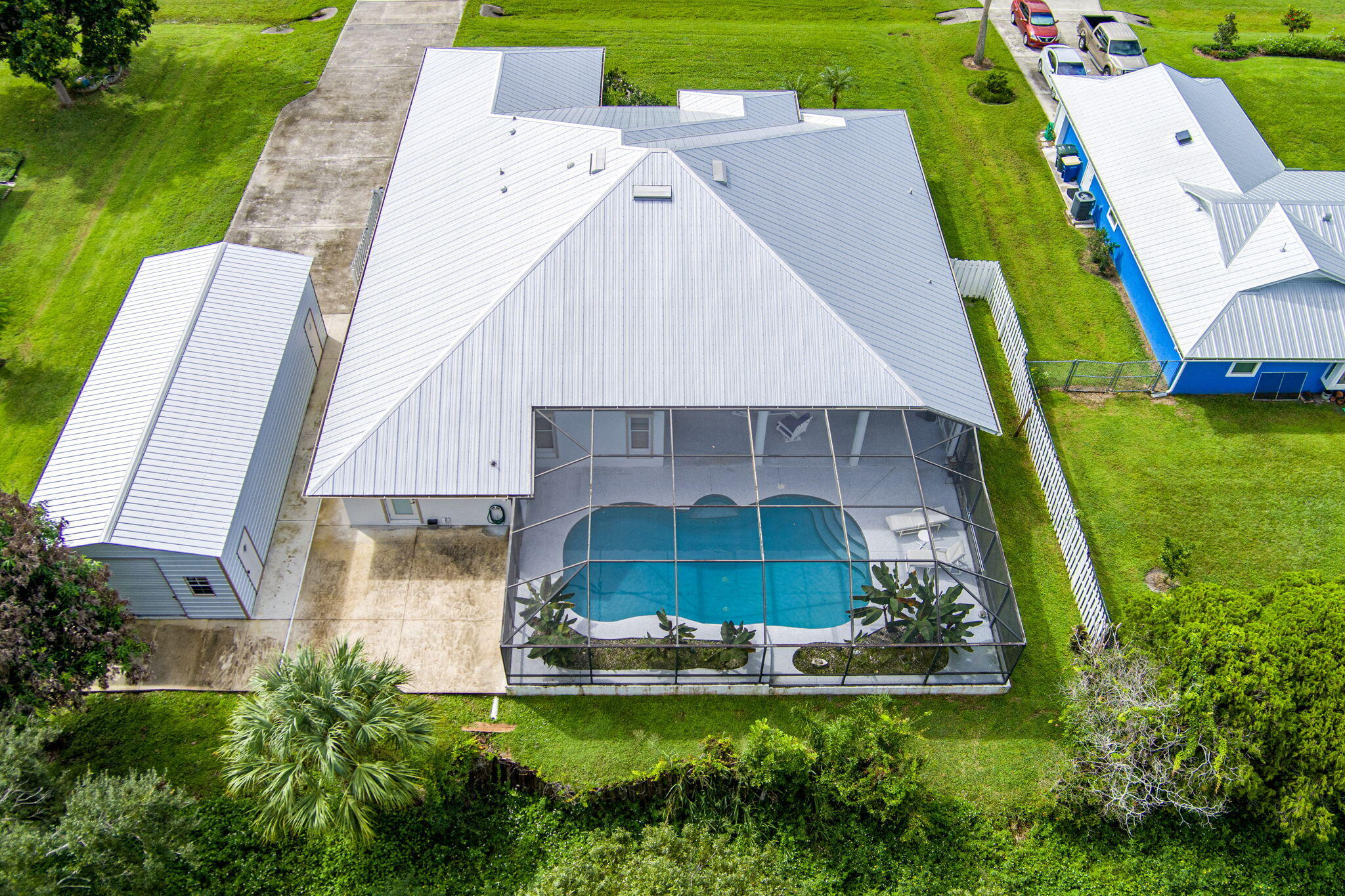 1002 Ibis Avenue