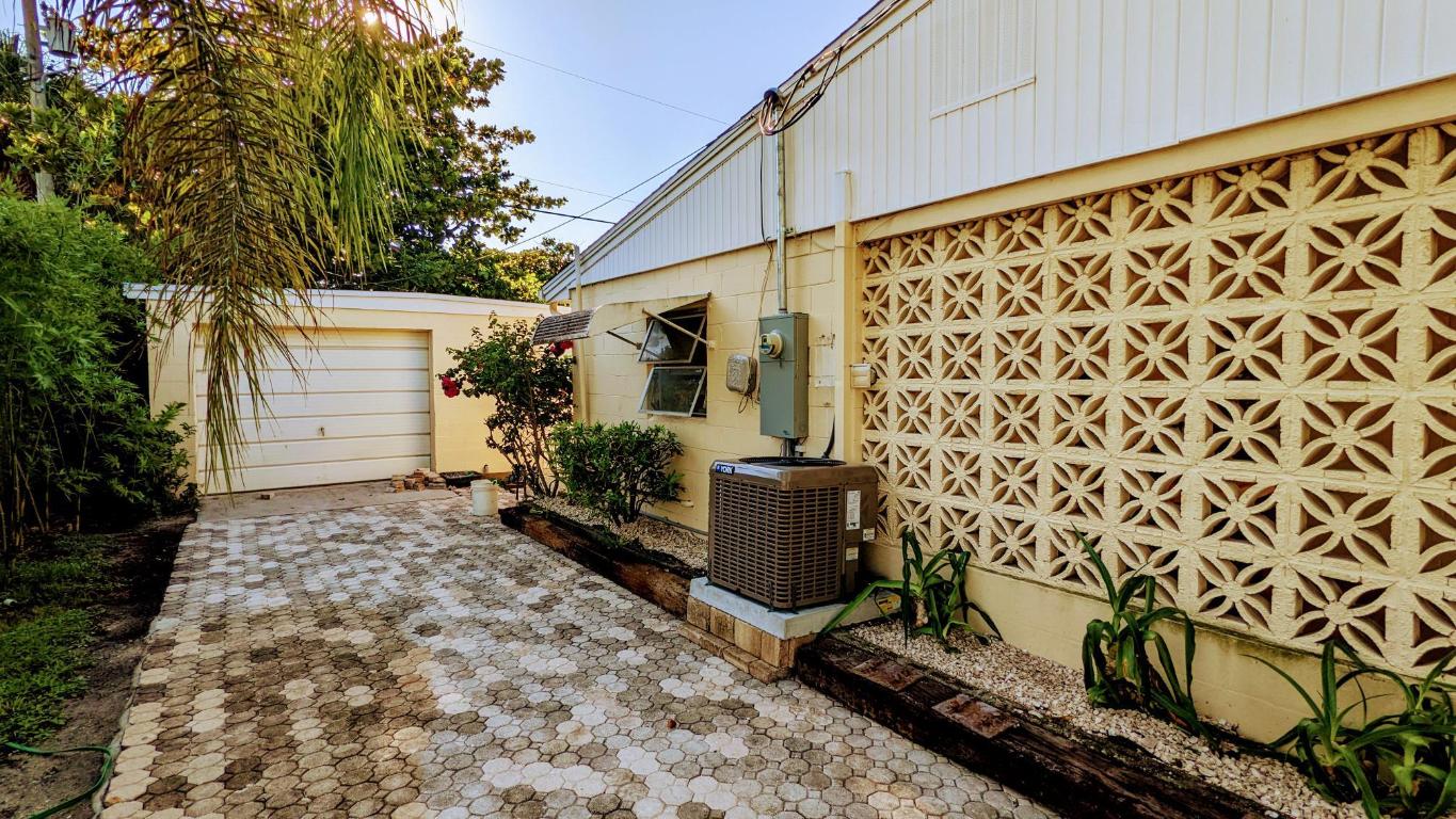 RIVER TERRACE A SUBDIVISION OF - Residential Lease