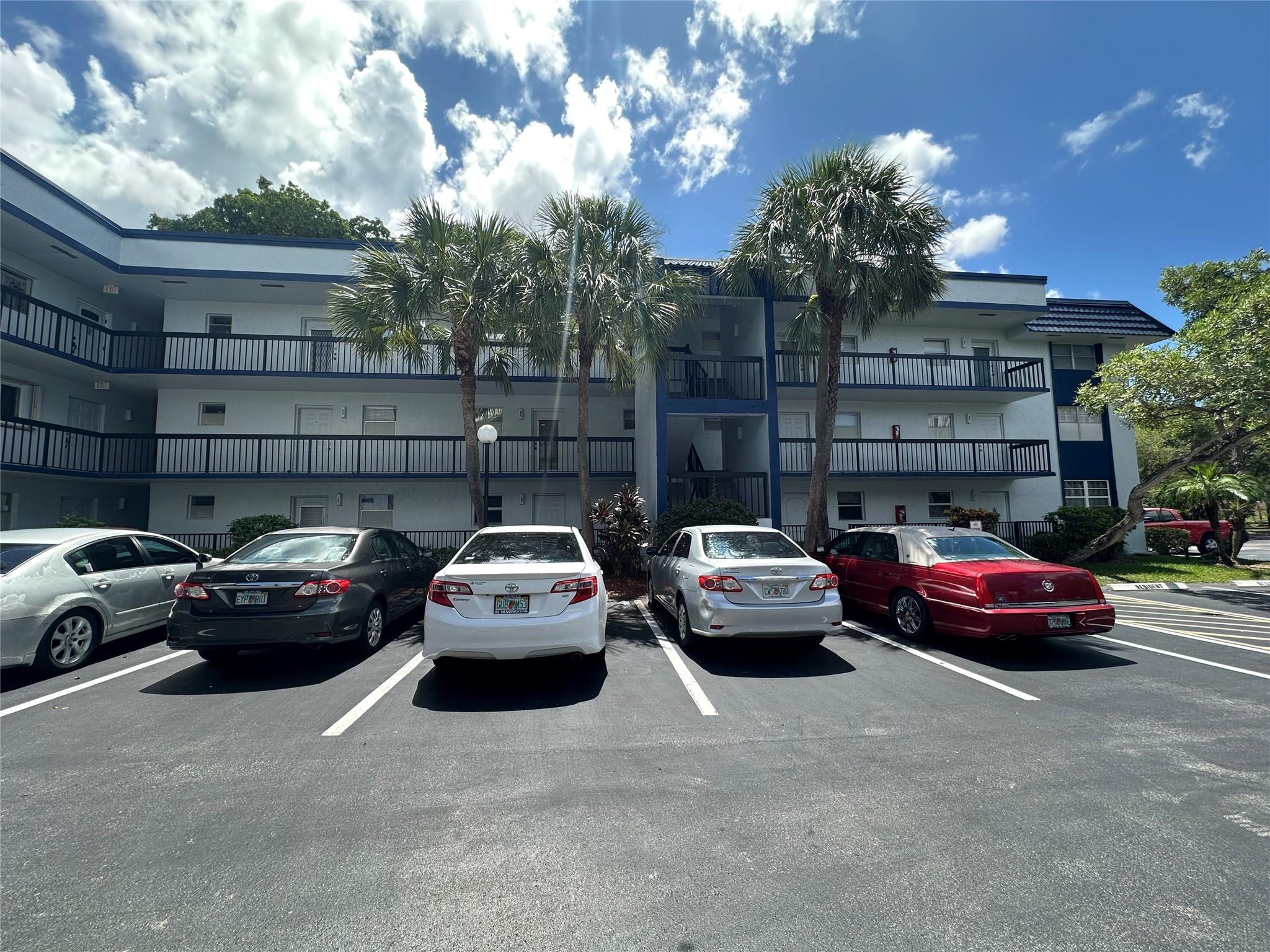 3180 Holiday Springs Blvd 107