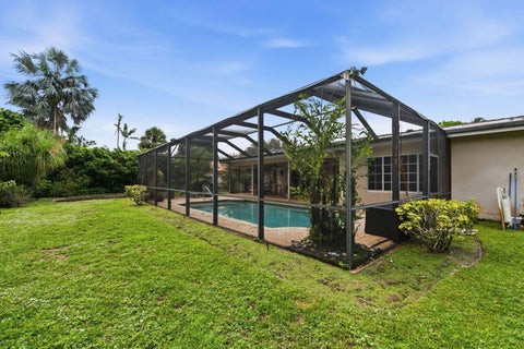 Tiny photo for 7221 SW 7th Street, Plantation, FL 33317 (MLS # B26037324)