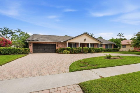 Tiny photo for 7221 SW 7th Street, Plantation, FL 33317 (MLS # B26037324)