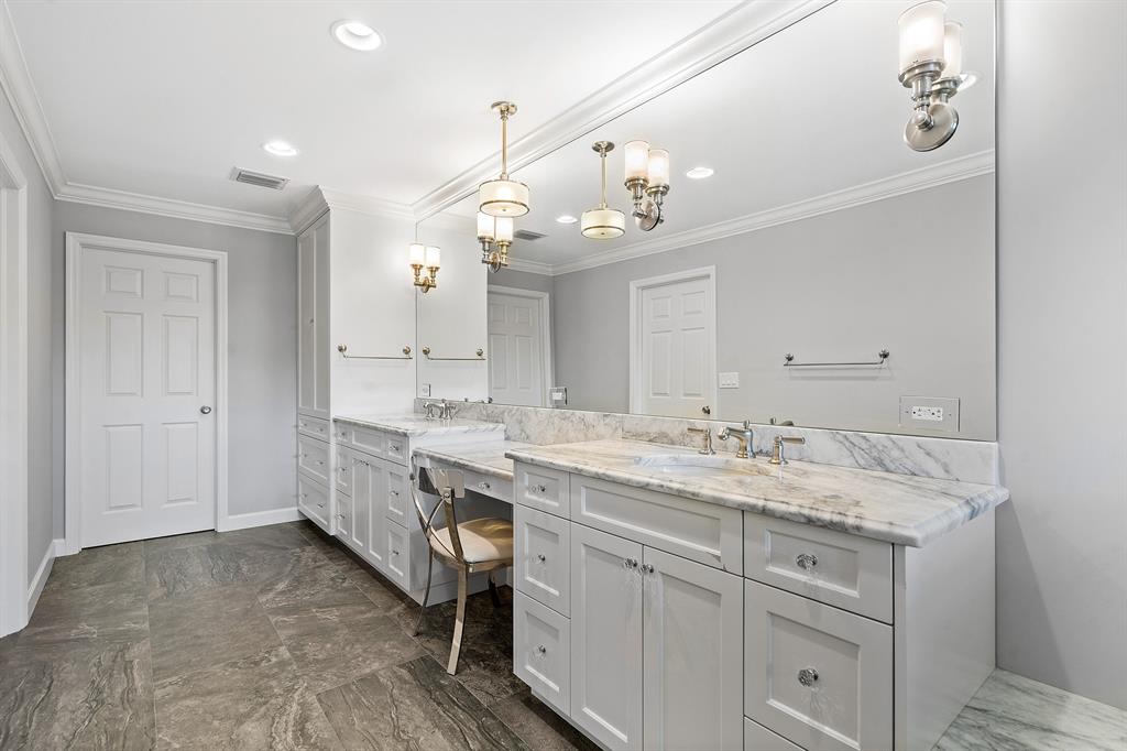 Palm beach Isles - Residential