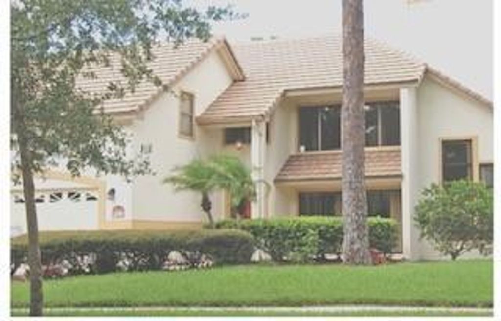 Photo of 18132 Lake Bend Drive, Jupiter, FL 33458 (MLS # R10731243)