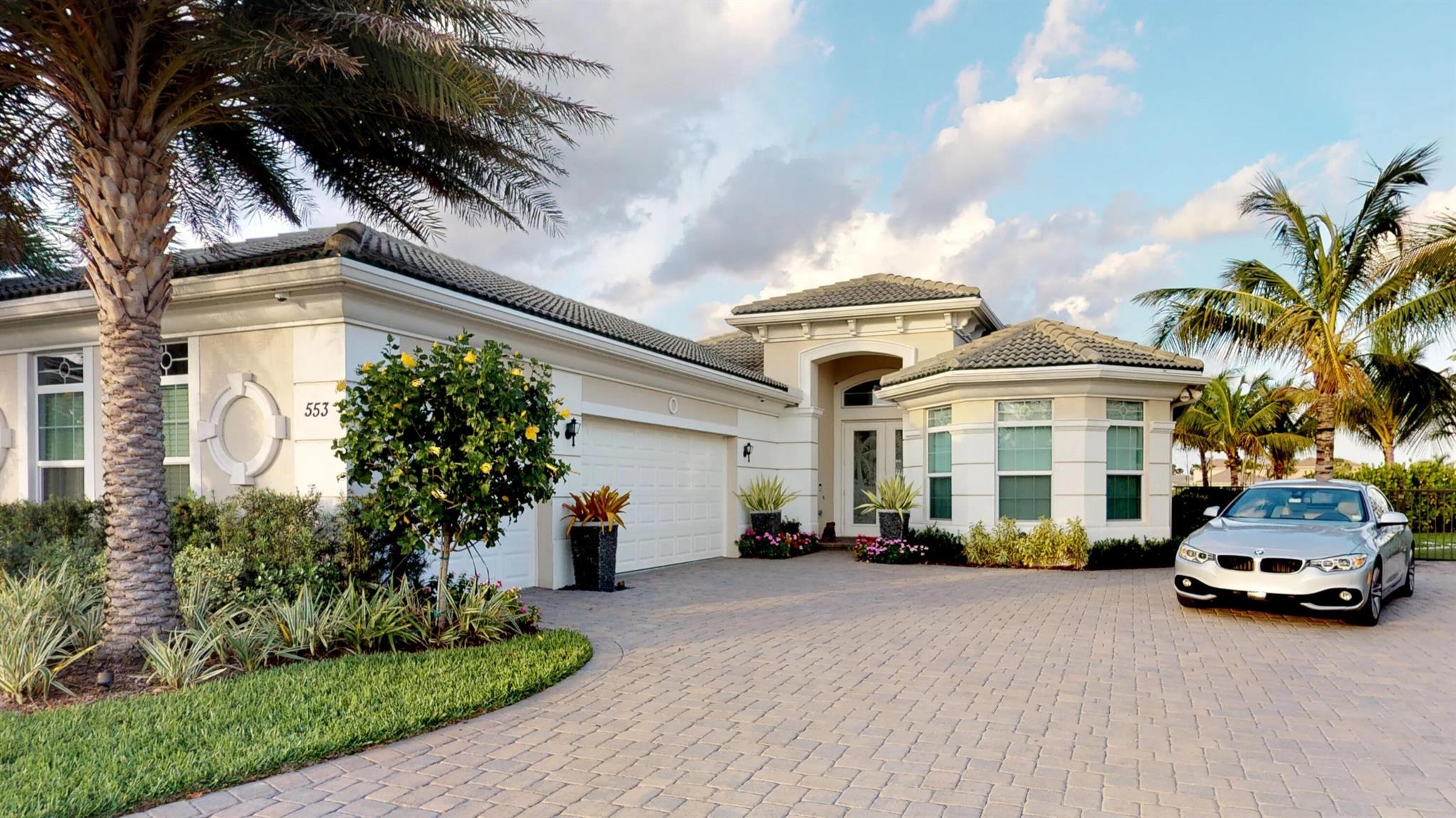 JUPITER COUNTRY CLUB POD - Residential