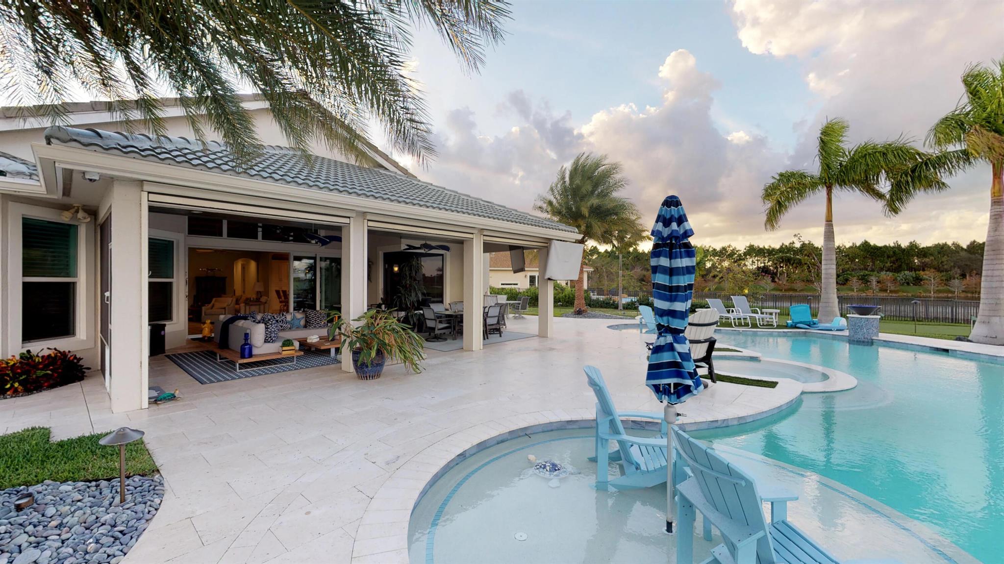 JUPITER COUNTRY CLUB POD - Residential