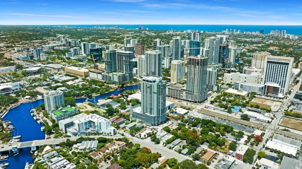 Photo of 503 SW 2nd Avenue, Fort Lauderdale, FL 33301 (MLS # B26010620)