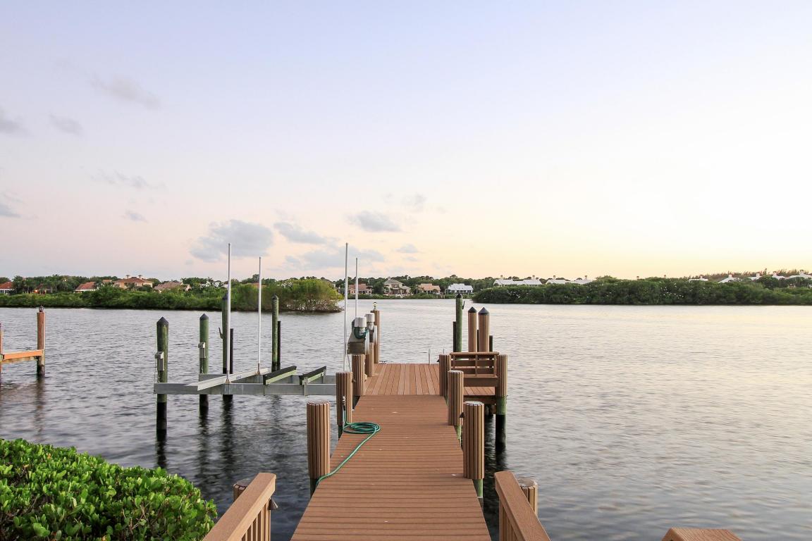 ADMIRALS COVE - Residential