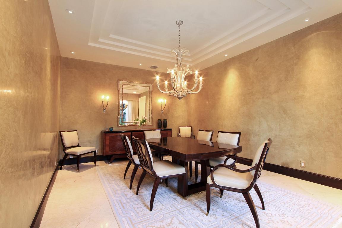 ADMIRALS COVE - Residential