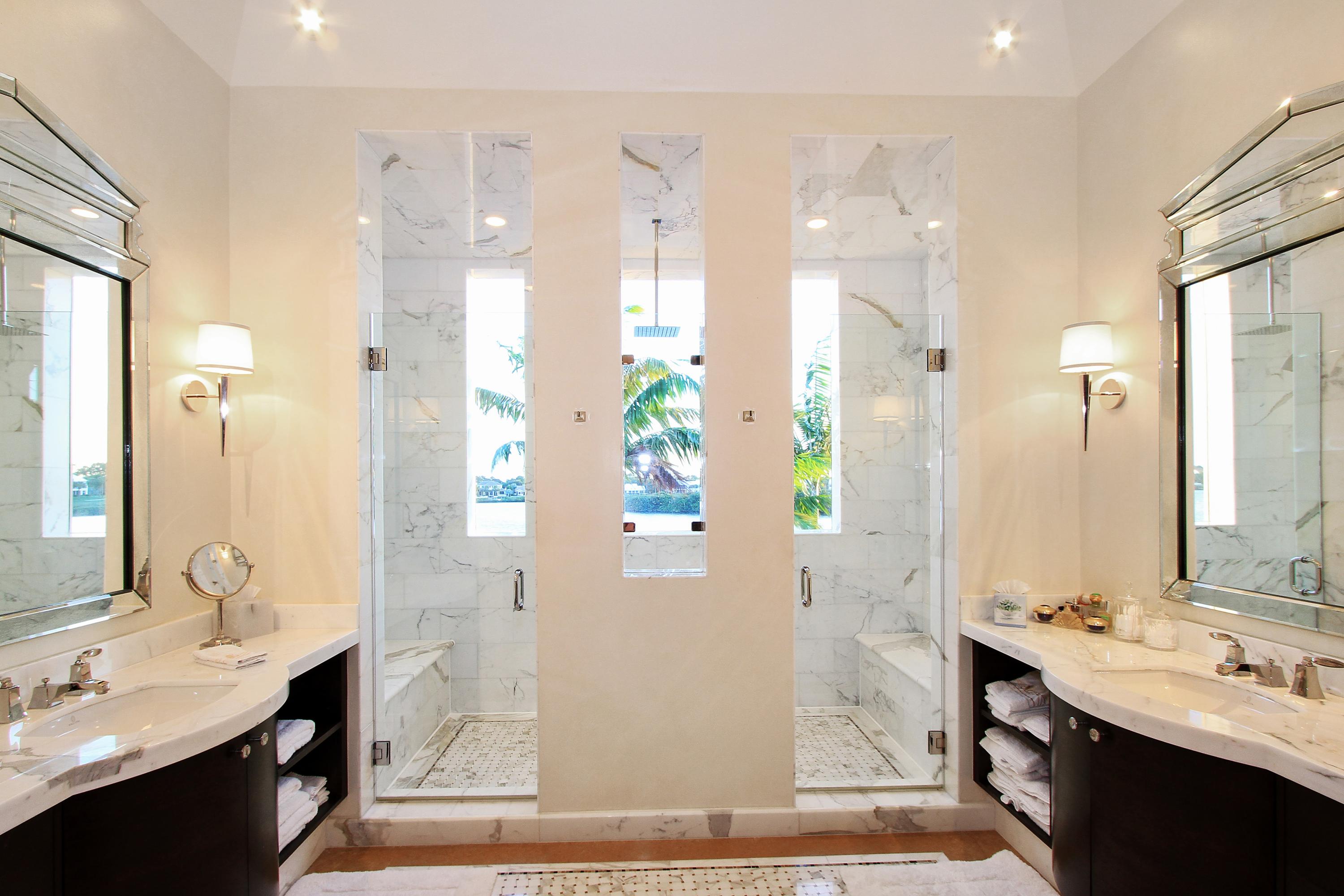 ADMIRALS COVE - Residential