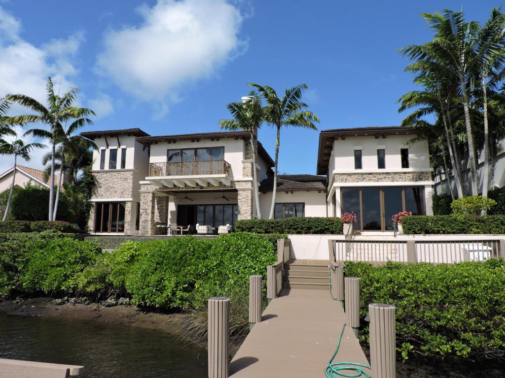 ADMIRALS COVE - Residential