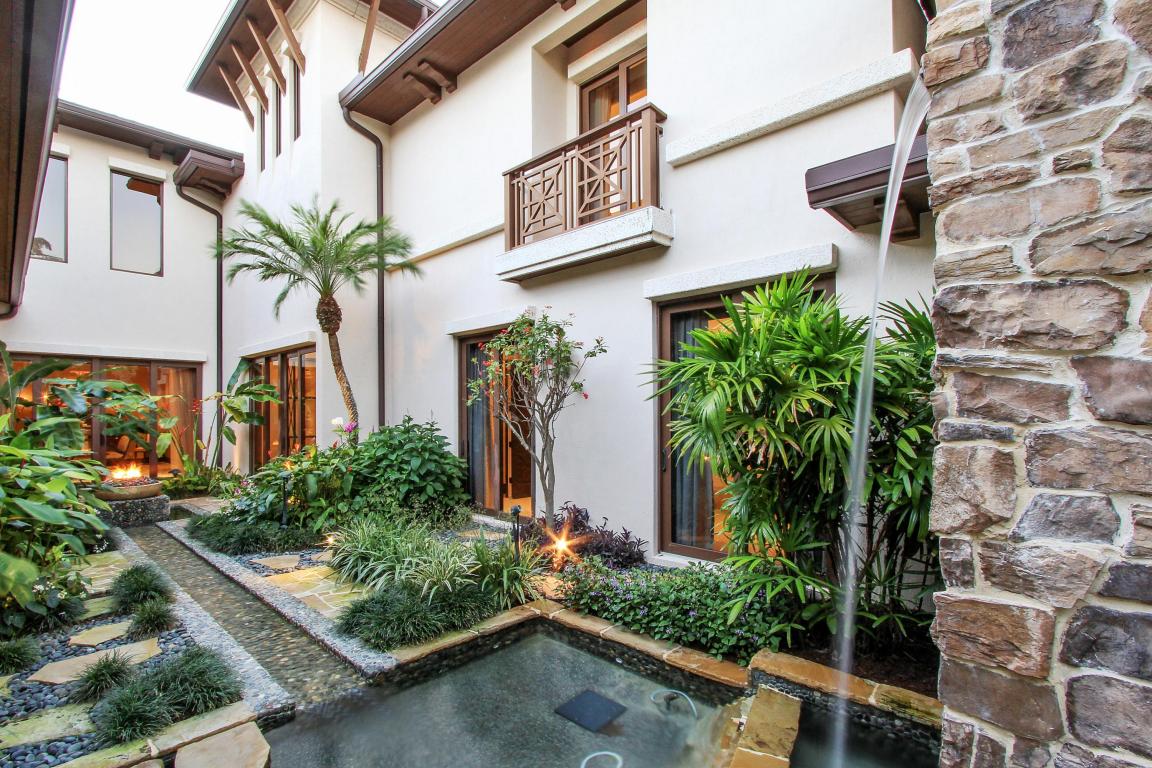 ADMIRALS COVE - Residential