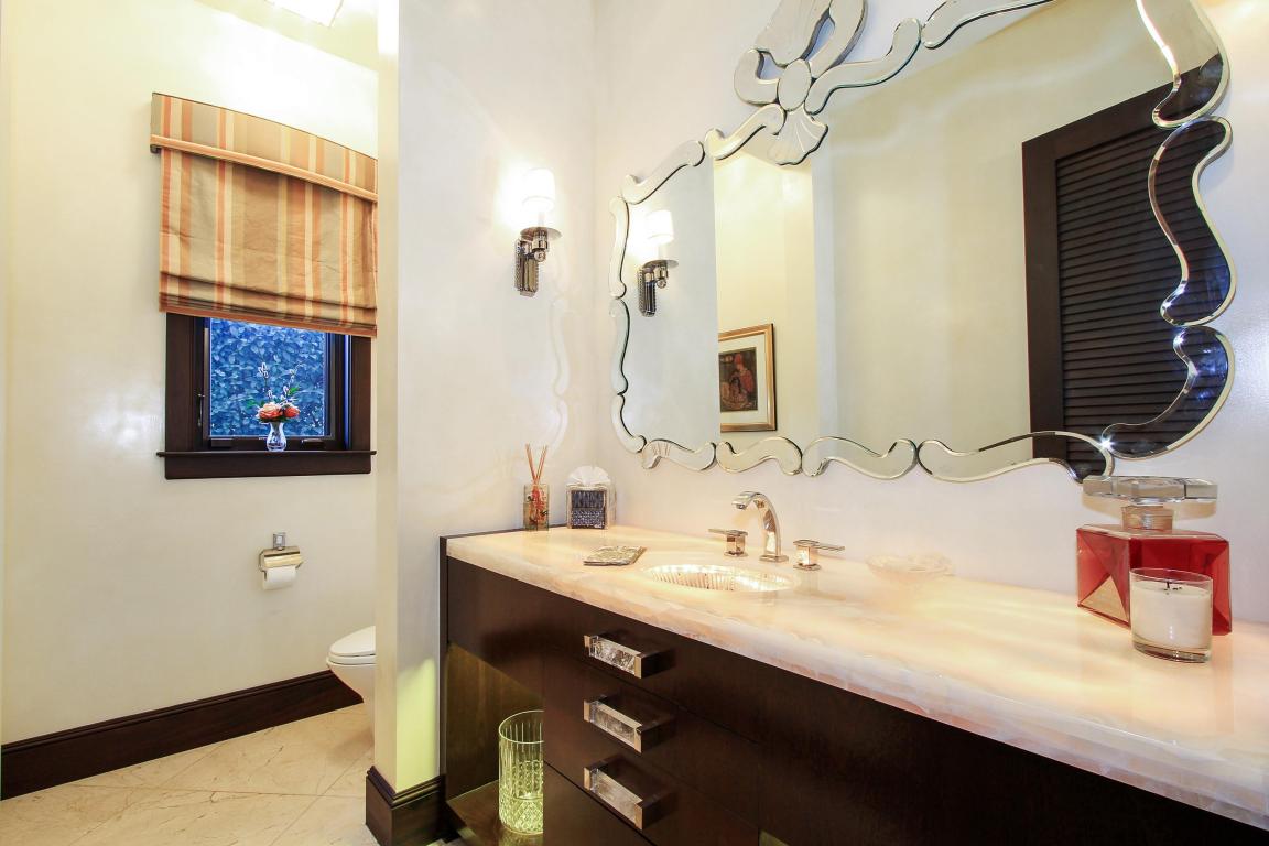 ADMIRALS COVE - Residential