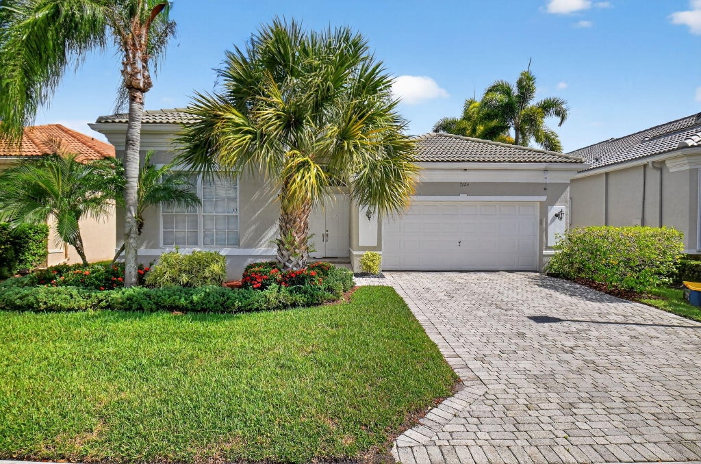 Photo of 7123 Demedici Circle, Delray Beach, FL 33446 (MLS # R11115167)