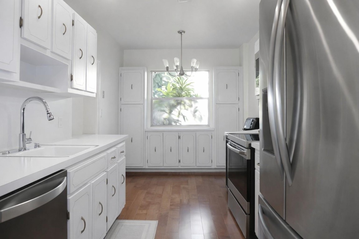 3800 Hillcrest Drive 112