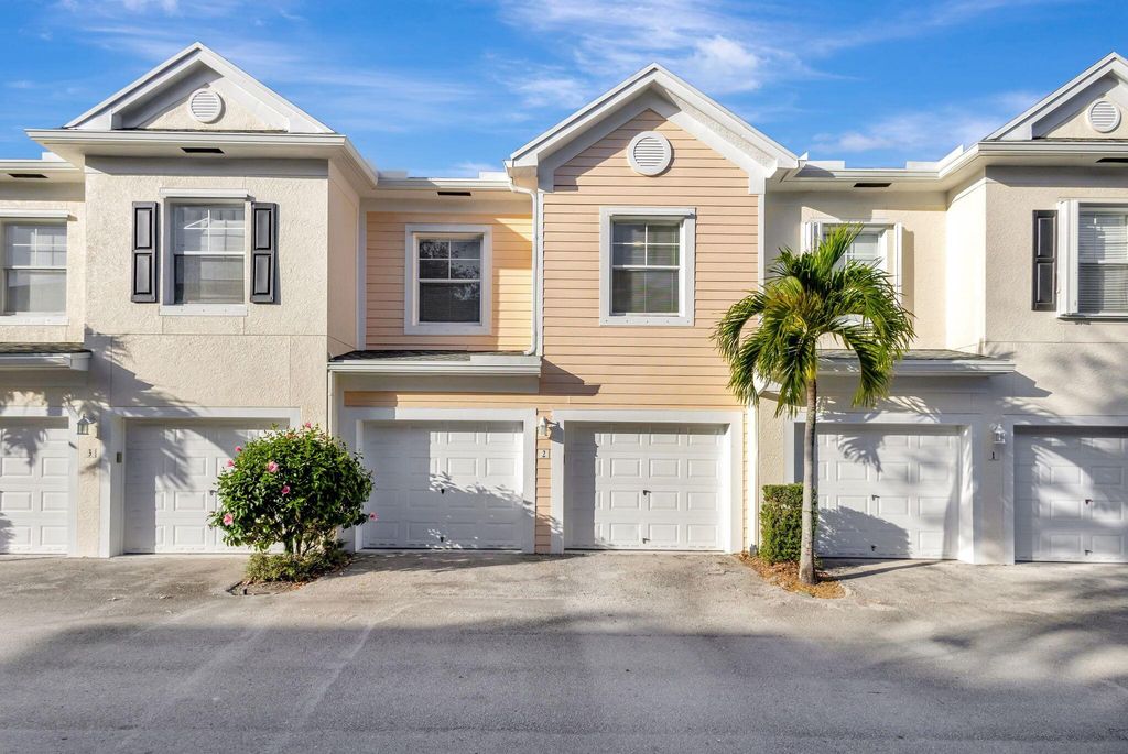 Photo of 826 Dakota Drive #102, Jupiter, FL 33458 (MLS # R11105143)