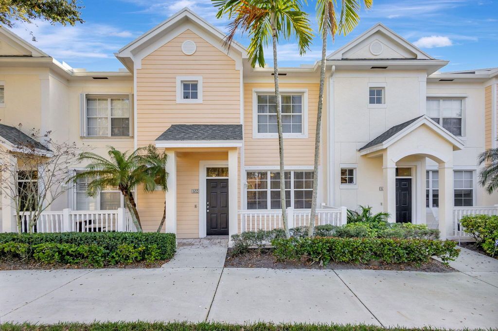 Photo of 826 Dakota Drive #102, Jupiter, FL 33458 (MLS # R11105143)
