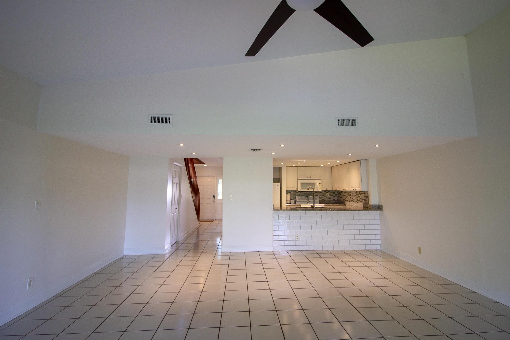 SOUTH SHORE 4 OF WELLINGT - Residential Lease