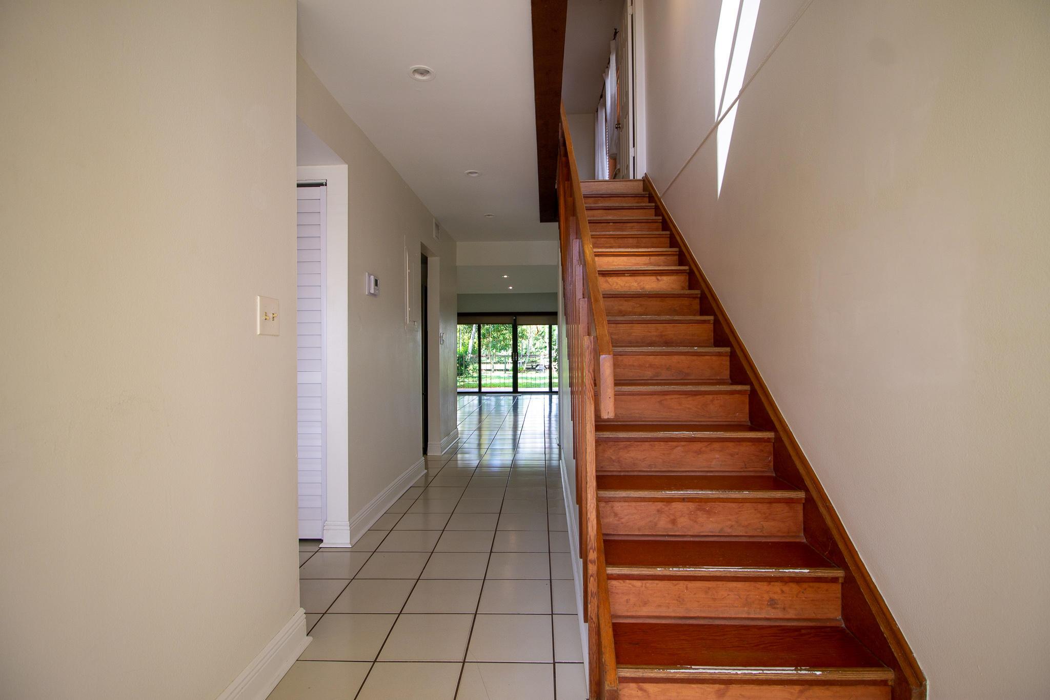 SOUTH SHORE 4 OF WELLINGT - Residential Lease