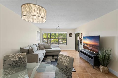 2312 S Cypress Bend Dr 205 Pompano Beach FL 33069