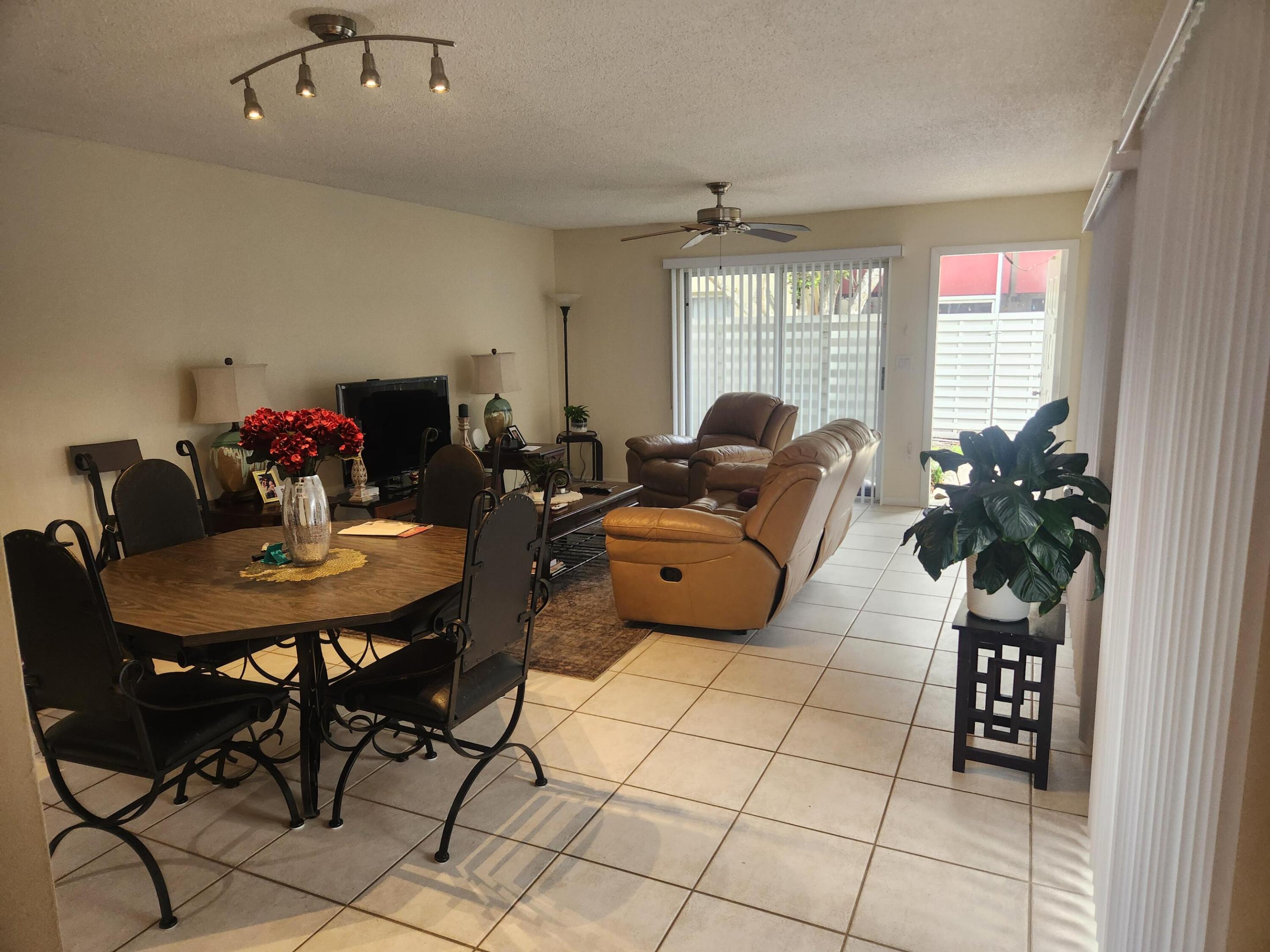 Arbor Courts - Residential
