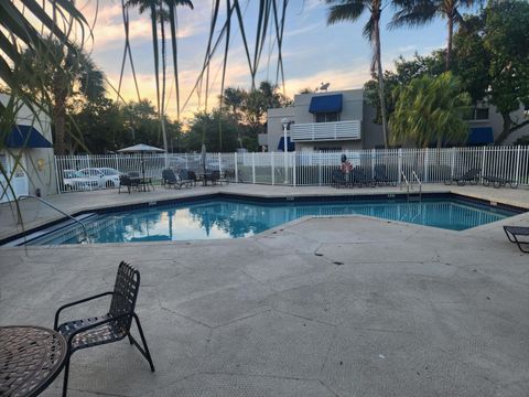 Tiny photo for 515 NW 98th Avenue NW #515, Plantation, FL 33324 (MLS # B26028521)