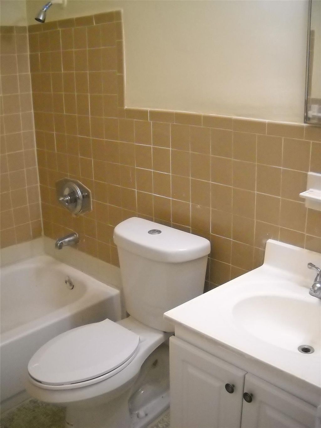 Photo of 3813 SW 13th Court #3, Fort Lauderdale, FL 33312 (MLS # F10520292)