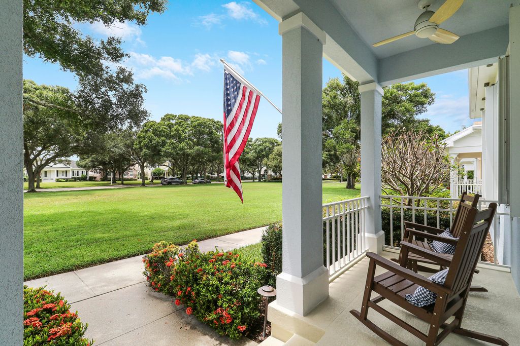 Photo of 117 Poinciana Drive, Jupiter, FL 33458 (MLS # R11114548)