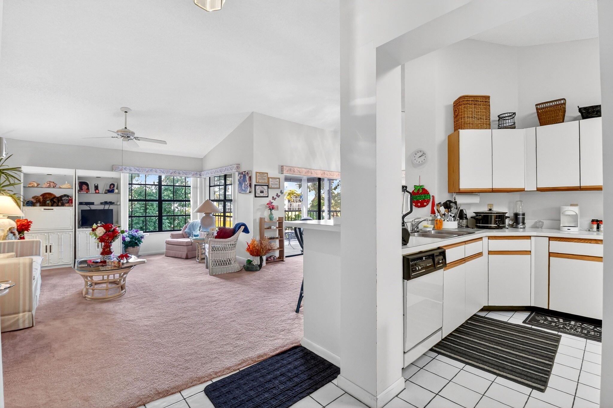 LUCERNE PARK CONDOS 1, 1A - Residential