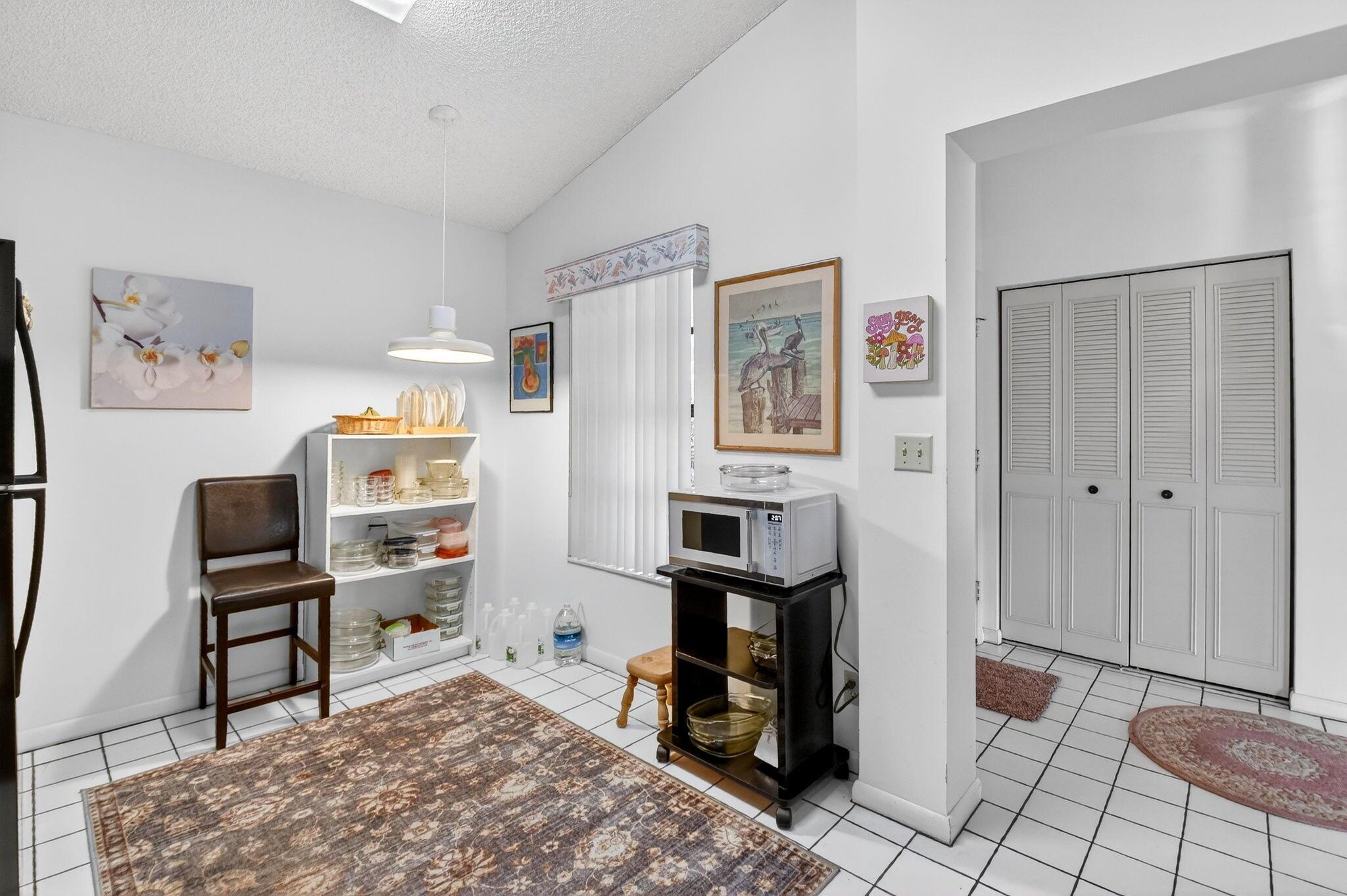 LUCERNE PARK CONDOS 1, 1A - Residential