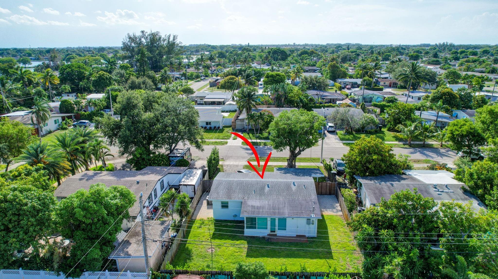 4106 NW 12th Ter