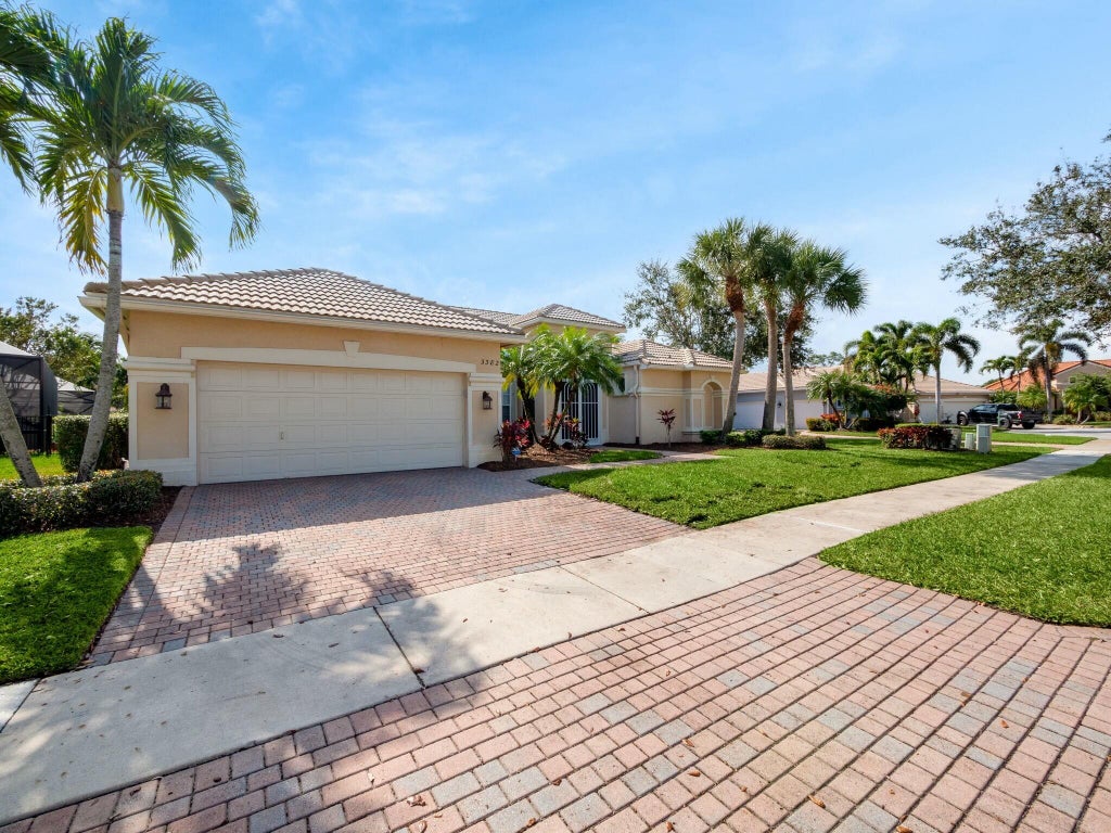 Photo of 3382 SE Suntree Place, Stuart, FL 34997 (MLS # R11060070)