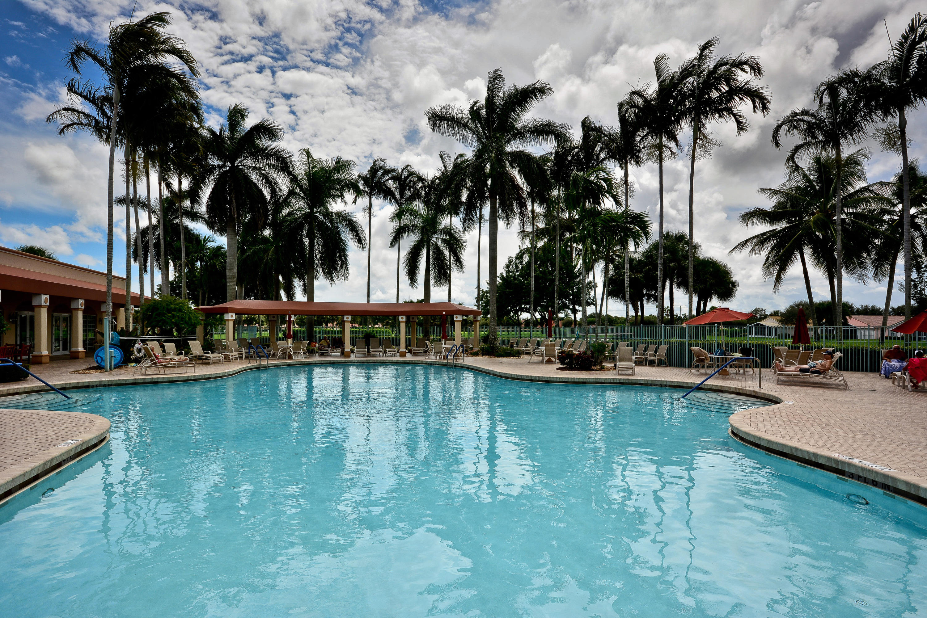 Coral Lakes - Residential